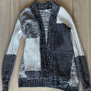 Urban Outfitters colurblock knit cardigan  size medium